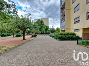 Appartement à Vaulx-en-Velin (69120)