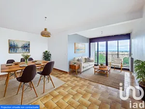 Apartment at Vaulx-en-Velin (69120)