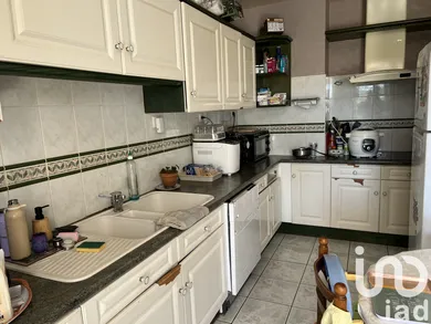 Village house in Melle (79500)