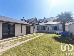 Traditional house at Rocquencourt (60120)