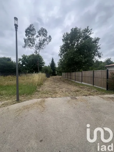 Building plot in La Brède (33650)