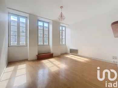 Appartement à La Rochelle (17000)