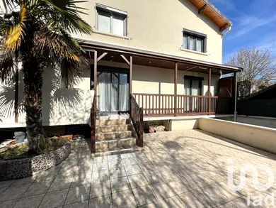 House at CRETEIL (94000)
