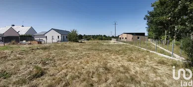 Land at Livré-sur-Changeon (35450)