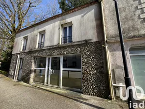 Building at Pouzauges (85700)