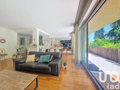 Appartement à Saint-Cloud (92210)