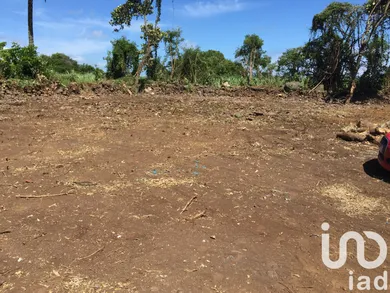 Terrain à bâtir à Saint-André (97440)