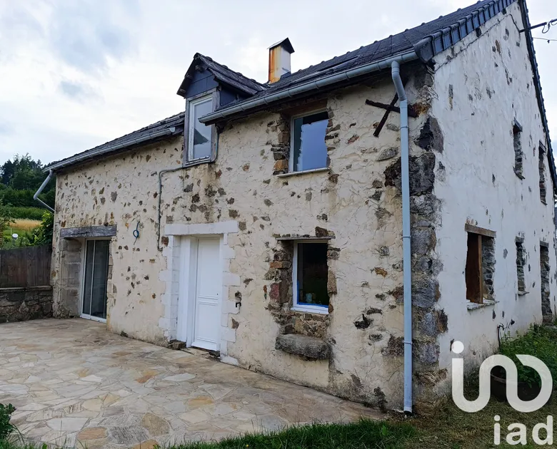 Maison 6 pièces 135 m² · à Villapourçon · 135 m² · 119 000 €