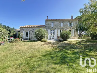 Maison de campagne à Begadan (33340)