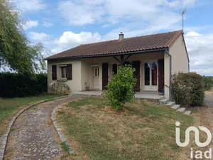 Maison à Saint-Léger-de-Montbrun (79100)
