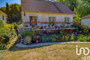 House at Andrésy (78570)