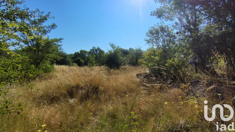 Terrain à bâtir à La Penne sur Ouveze (26170) · à Buis-les-Baronnies · 136 000 €