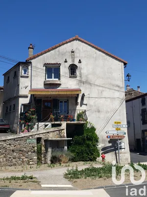 House at Montaigut-le-Blanc (63320)