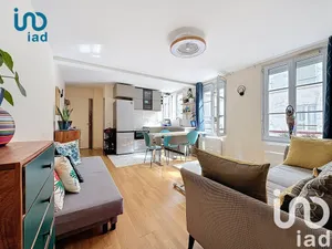 Apartment in Paris (75011)