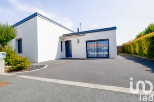 Detached at Essarts en Bocage (85140)