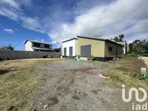 House at Sainte-Marie (97438)