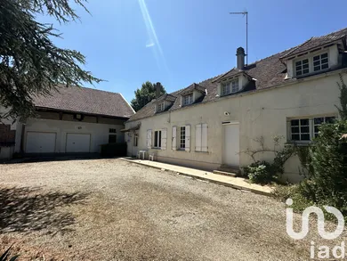 House at Villeneuve-sur-Yonne (89500)