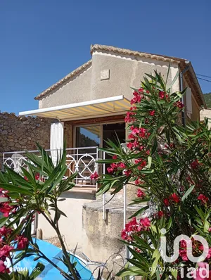 Maison traditionnelle à Plaisians (26170)