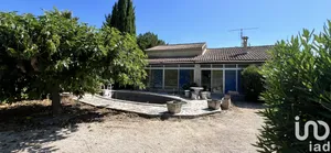 Maison traditionnelle à Sarrians (84260)