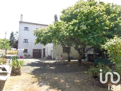 House in Bussac-sur-Charente (17100)