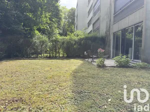 Appartement à Vaux-le-Pénil (77000)