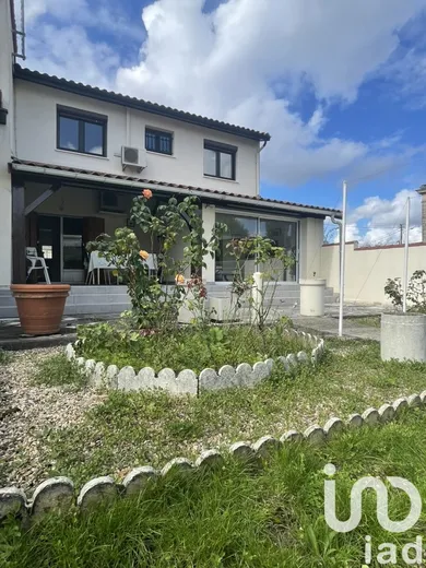 Maison à Bordeaux (33100)