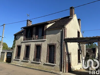 Maison de campagne à Champlay (89300)
