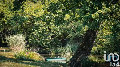 Domaine à Écully (69130)