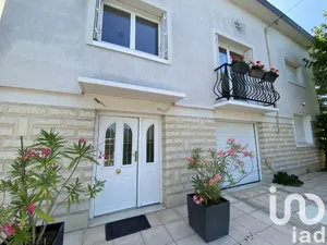 Pavillon à Viry-Châtillon (91170)