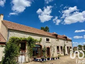 Longere at Laval-en-Brie (77148)