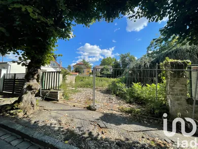 Building plot at Lagny-sur-Marne (77400)
