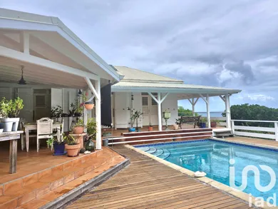 Maison à Le Gosier (97190)