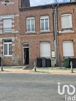 Immeuble à Avesnes-sur-Helpe (59440)