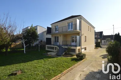 Detached house in Ormesson-sur-Marne (94490)