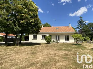 Maison traditionnelle à Les Herbiers (85500)