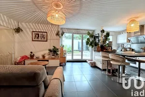 Apartment at Châtenay-Malabry (92290)