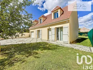 House at La Houssaye-en-Brie (77610)