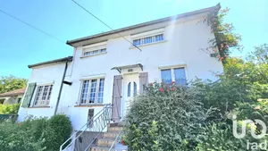Maison à Vrigne aux Bois (08330)