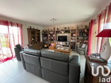 Detached at Varennes (24150) — 13/13