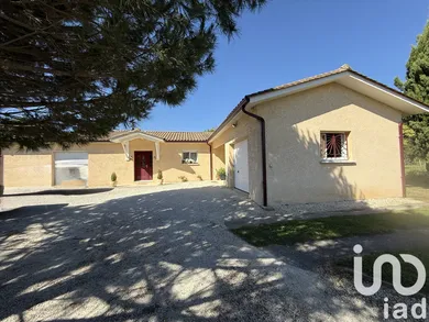 Detached at Varennes (24150) — 2/13