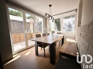 Appartement à Roquefort-la-Bédoule (13830)