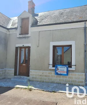 Village house at Neuillay-les-Bois (36500)