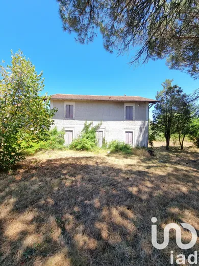 Village house at Salles (33770)