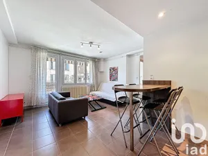 Apartment at Villeurbanne (69100)
