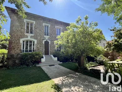 Maison à Écouen (95460)