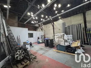 Building at Meaux (77100)