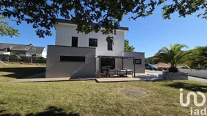 Maison à Péaule (56130)