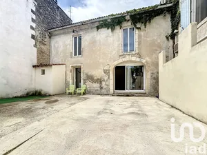 House at Vallabrègues (30300)
