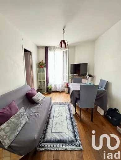 Apartment at Pantin (93500)