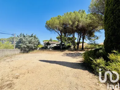 Terrain à Bagnols-sur-Cèze (30200)
